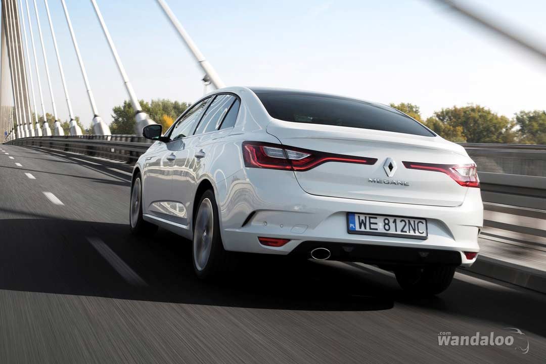 https://www.wandaloo.com/files/Voiture-Neuve/renault/Renault-MEGANE-Sedan-2016-neuve-Maroc-15.jpg