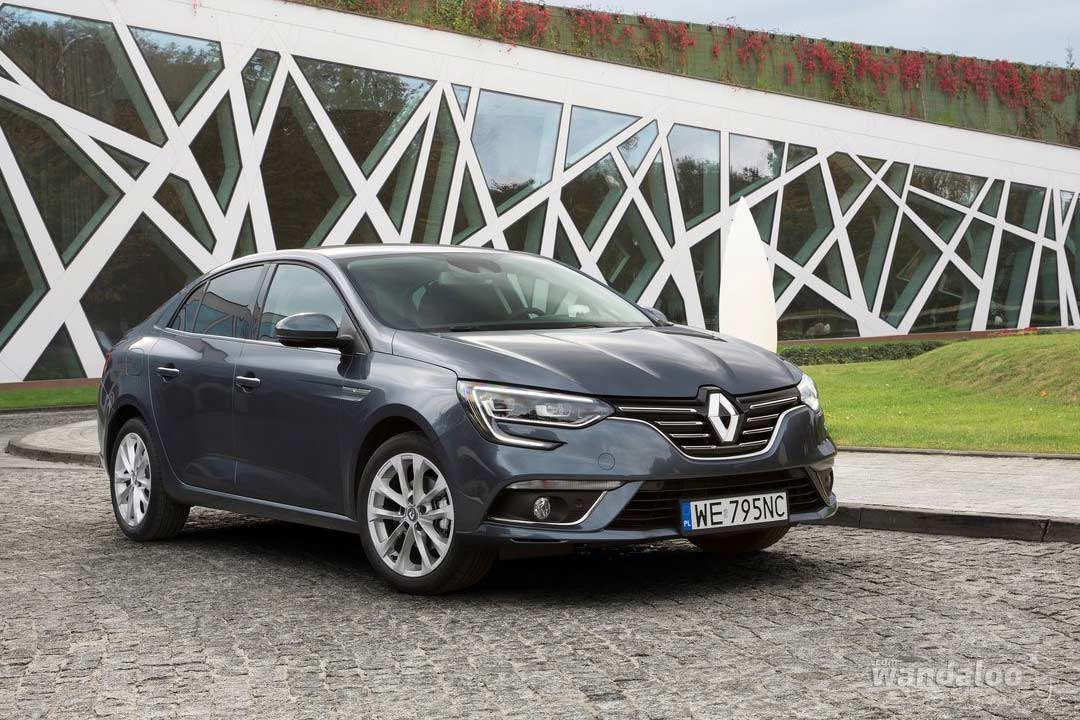 https://www.wandaloo.com/files/Voiture-Neuve/renault/Renault-MEGANE-Sedan-2016-neuve-Maroc-22.jpg