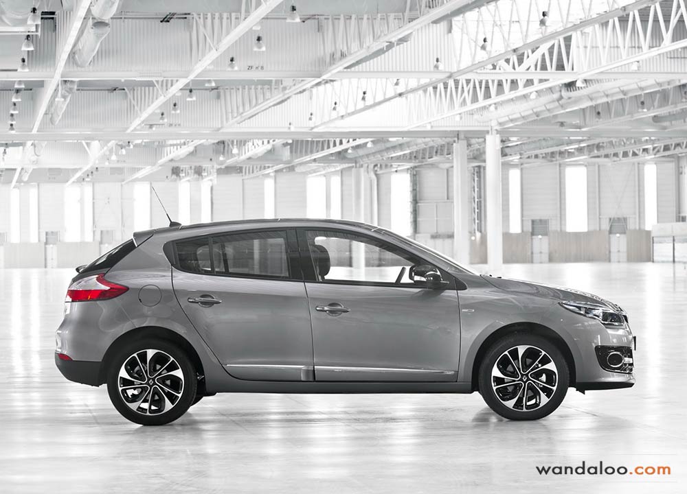 https://www.wandaloo.com/files/Voiture-Neuve/renault/Renault-Megane-2014-Neuve-Maroc-06.jpg