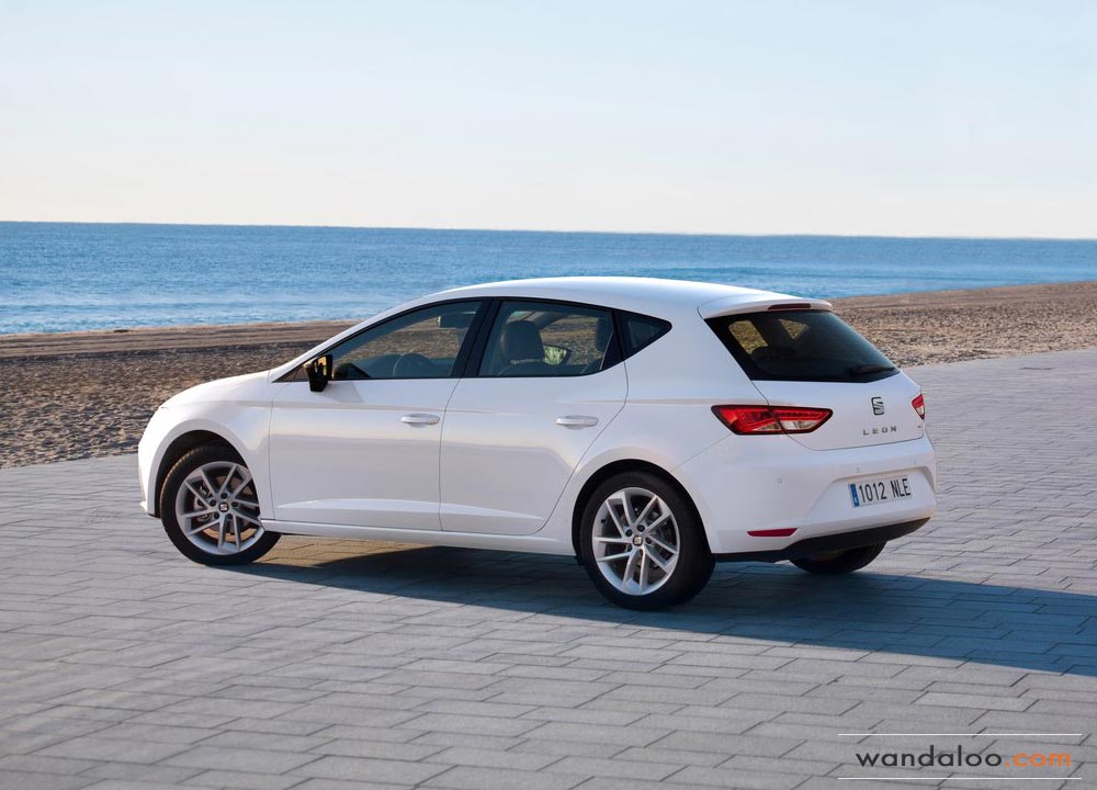 https://www.wandaloo.com/files/Voiture-Neuve/seat/Seat-Leon-2013Neuve-Maroc-16.jpg