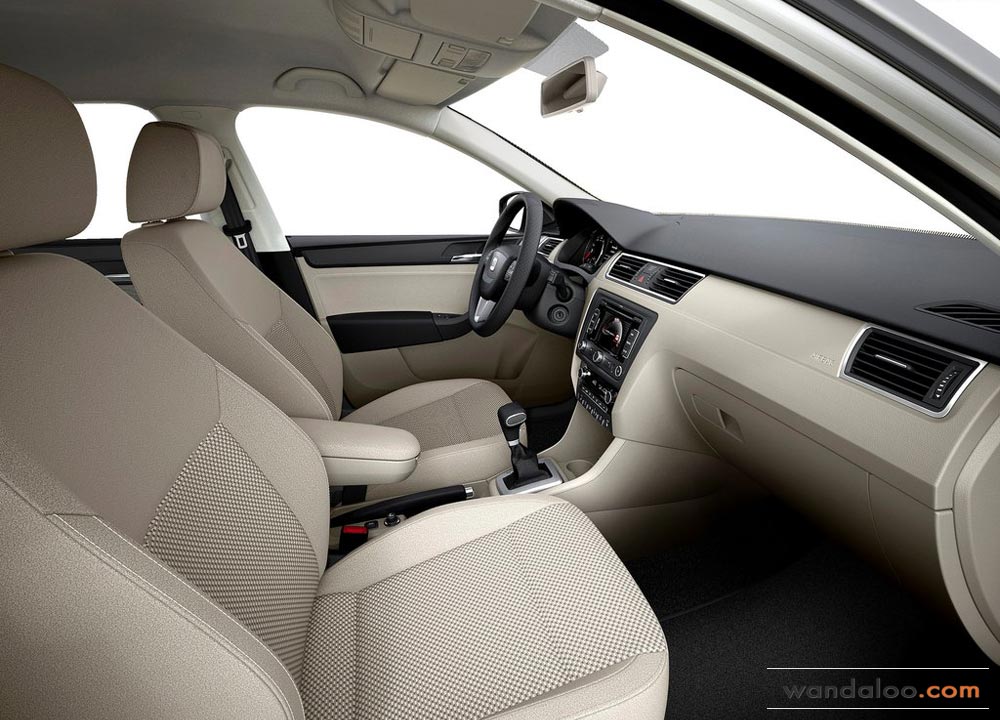 https://www.wandaloo.com/files/Voiture-Neuve/seat/Seat-Toledo-2013-Neuve-Maroc-07.jpg