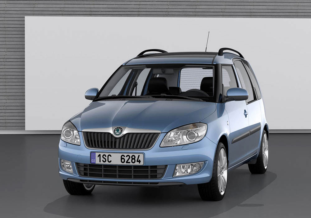 https://www.wandaloo.com/files/Voiture-Neuve/skoda/Roomster-01.jpg