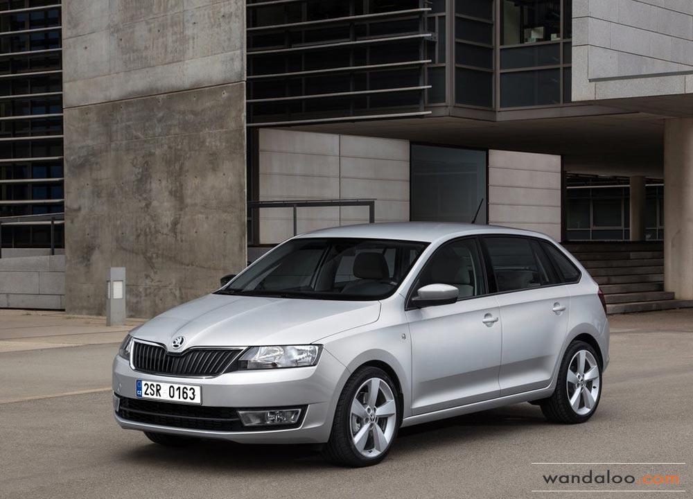 https://www.wandaloo.com/files/Voiture-Neuve/skoda/Skoda-Rapid-Spaceback-Neuve-Maroc-12.jpg