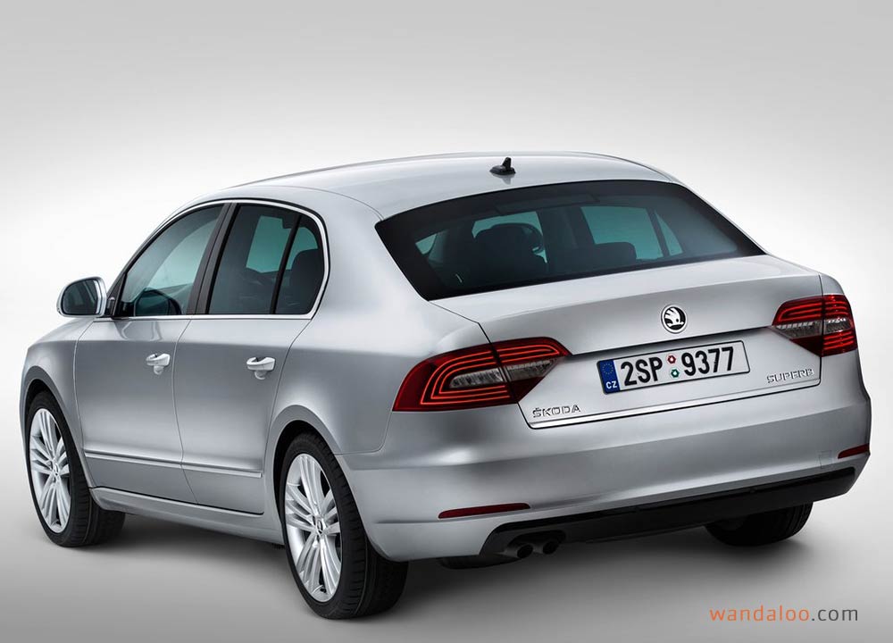 https://www.wandaloo.com/files/Voiture-Neuve/skoda/Skoda-Superb-2014-neuve-Maroc-02.jpg