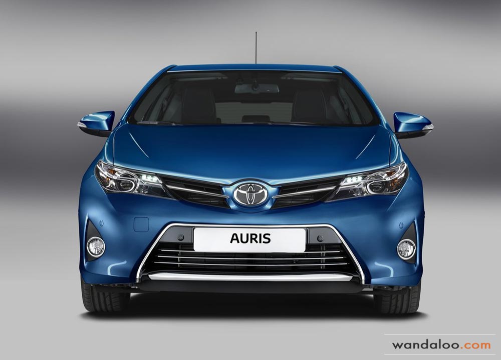 https://www.wandaloo.com/files/Voiture-Neuve/toyota/Toyota-Auris-2013-Neuve-Maroc-14.jpg