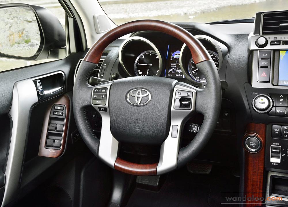 https://www.wandaloo.com/files/Voiture-Neuve/toyota/Toyota-Land-Cruiser-2014-Maroc-09.jpg