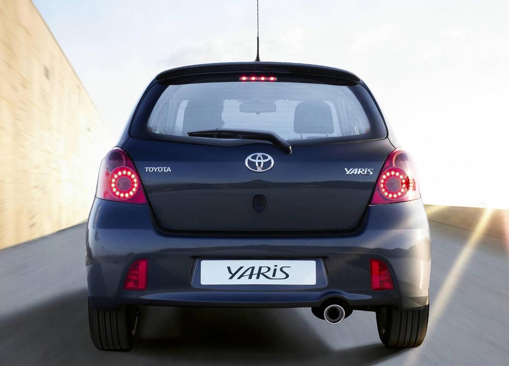 https://www.wandaloo.com/files/Voiture-Neuve/toyota/Yaris-22.jpg
