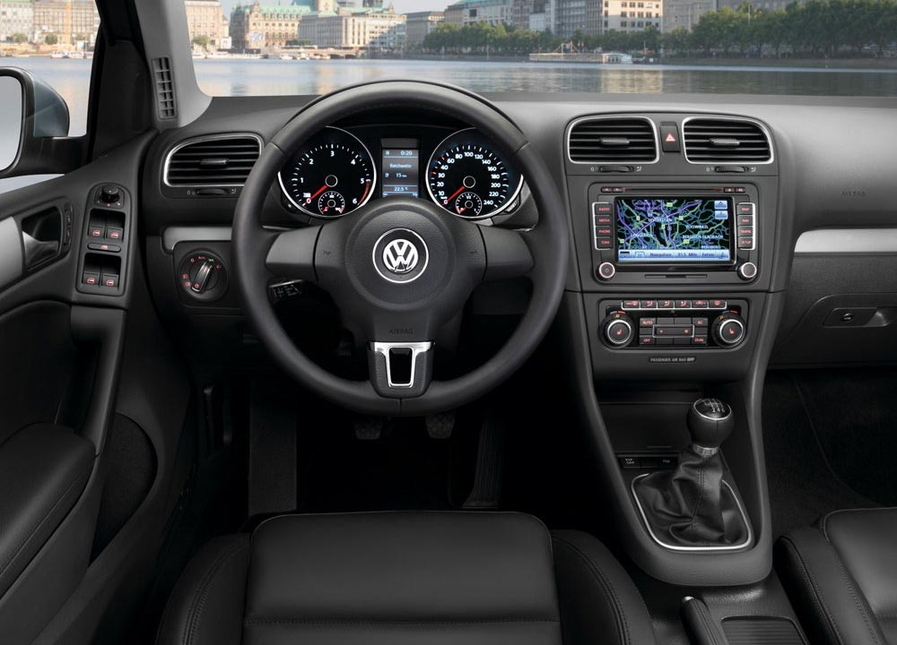 https://www.wandaloo.com/files/Voiture-Neuve/volkswagen/Golf-11.jpg