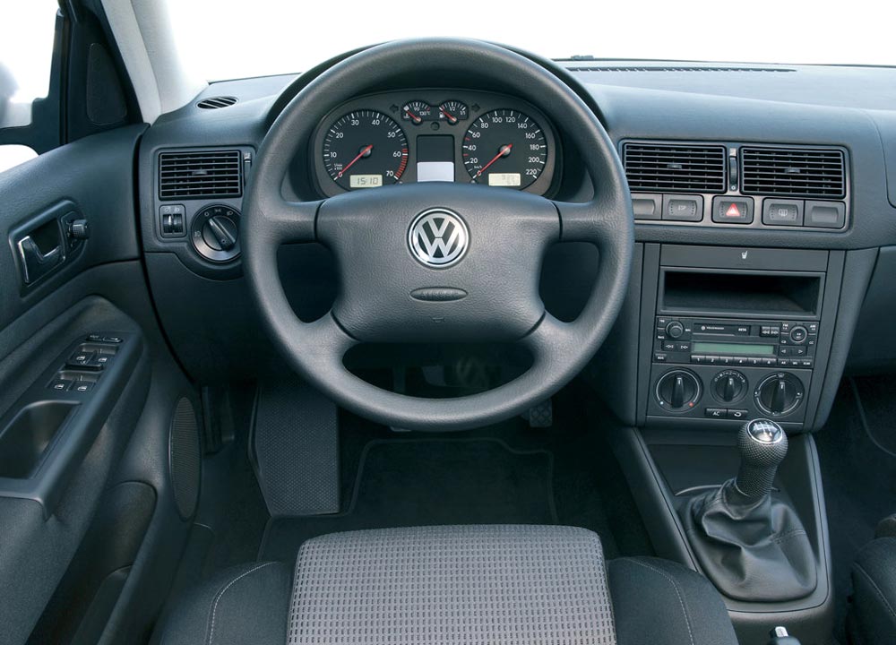 https://www.wandaloo.com/files/Voiture-Neuve/volkswagen/Golf-36.jpg