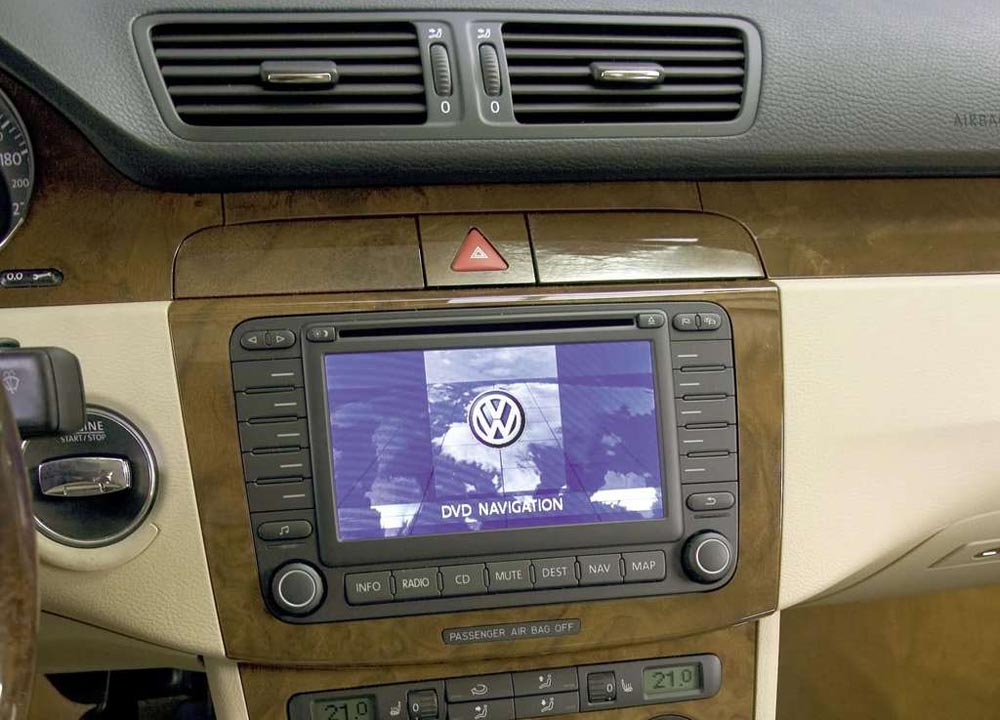 https://www.wandaloo.com/files/Voiture-Neuve/volkswagen/Passat-19.jpg