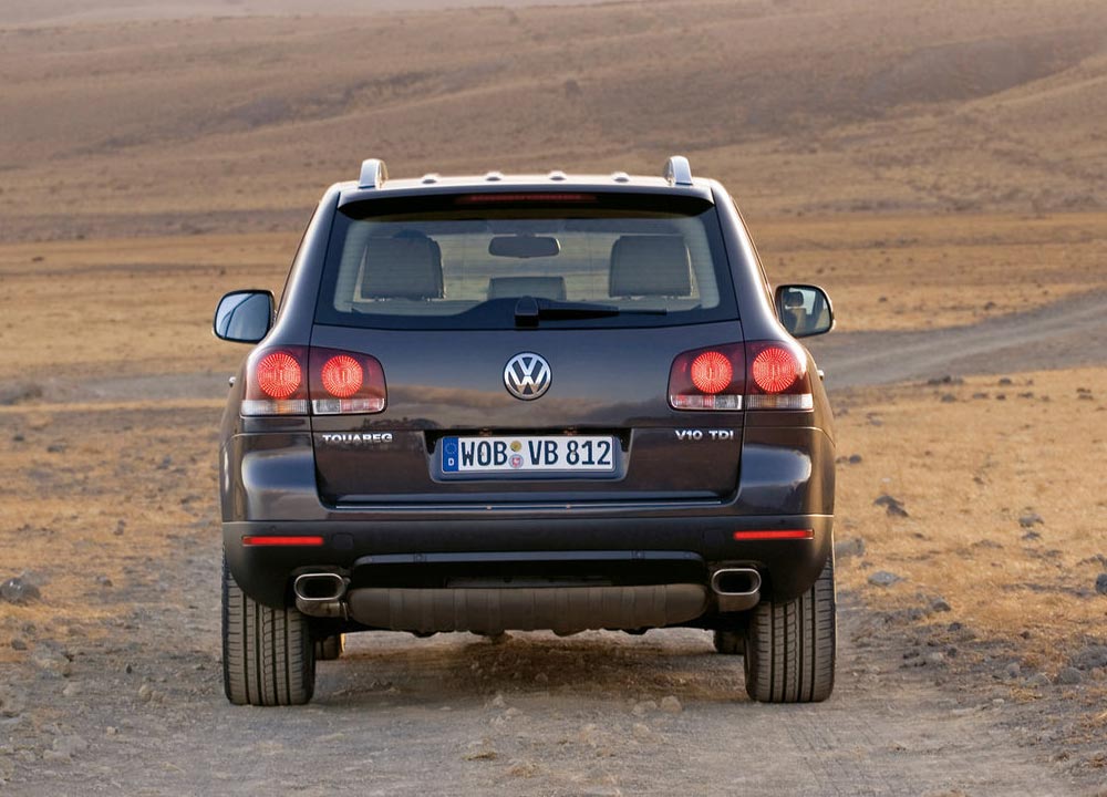 Volkswagen touareg 3 дизель. VW Touareg 1. Фольксваген Туарег 2007 3.0 дизель. Volkswagen Touareg v6 TDI.