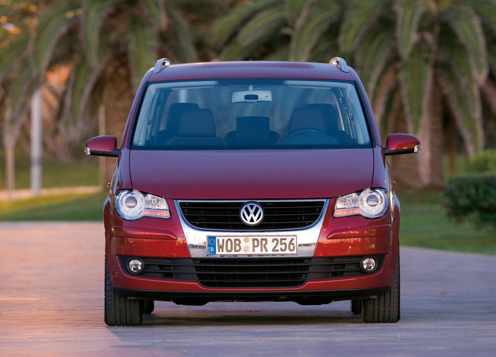 https://www.wandaloo.com/files/Voiture-Neuve/volkswagen/Touran-09.jpg