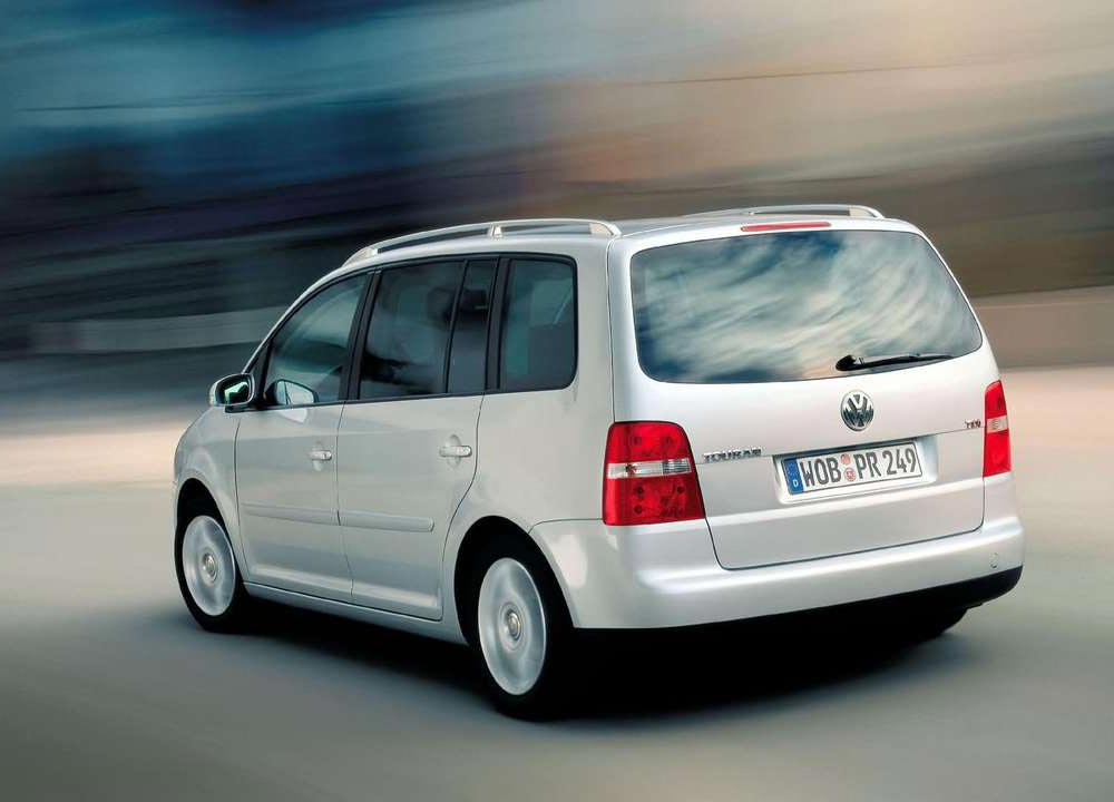 https://www.wandaloo.com/files/Voiture-Neuve/volkswagen/Touran-14.jpg