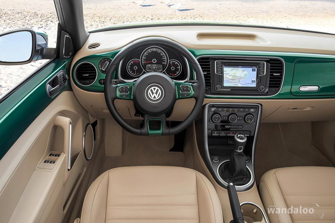 https://www.wandaloo.com/files/Voiture-Neuve/volkswagen/VW-Coccinelle-2016-neuve-Maroc-17.jpg