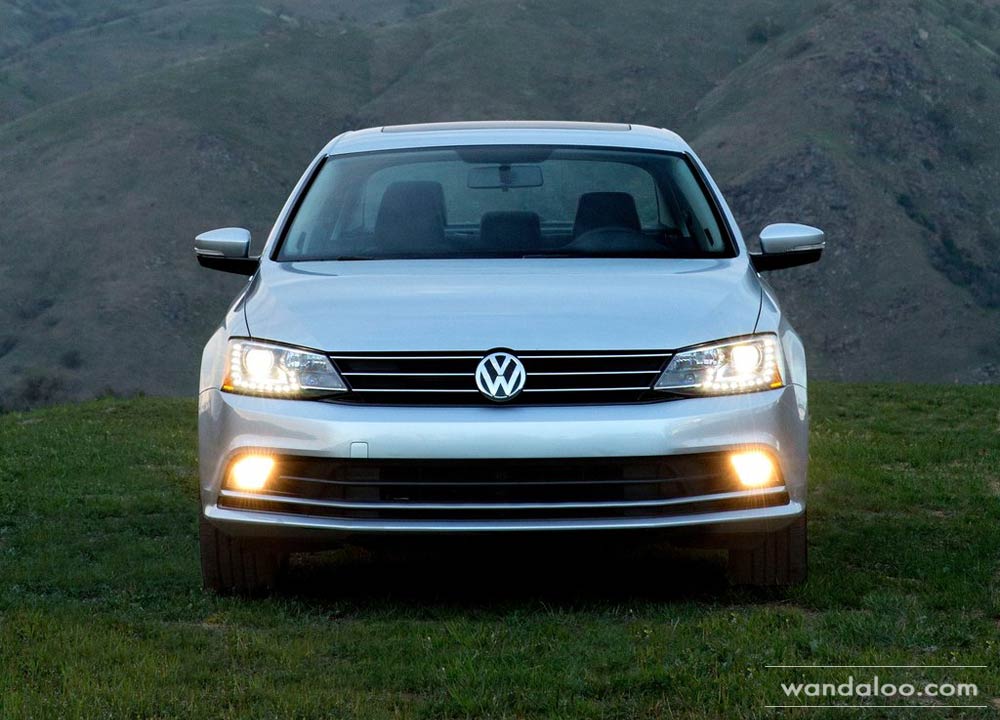 https://www.wandaloo.com/files/Voiture-Neuve/volkswagen/VW-Jetta-2016-neuve-Maroc-08.jpg