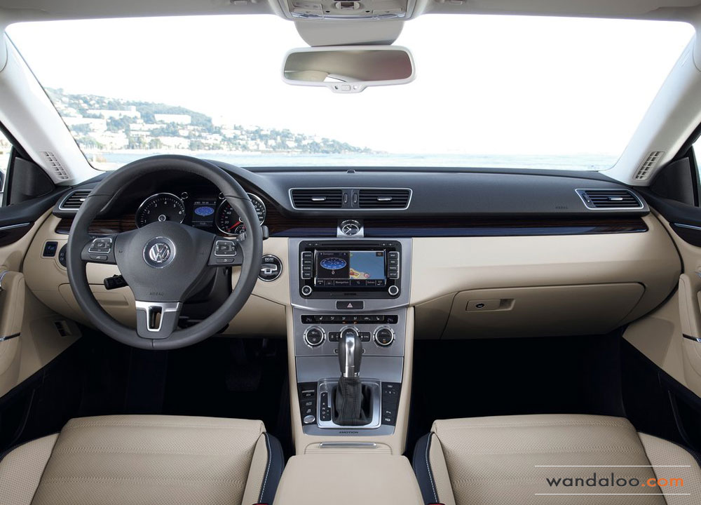 https://www.wandaloo.com/files/Voiture-Neuve/volkswagen/Volkswagen-Passat-CC-2012-05.jpg