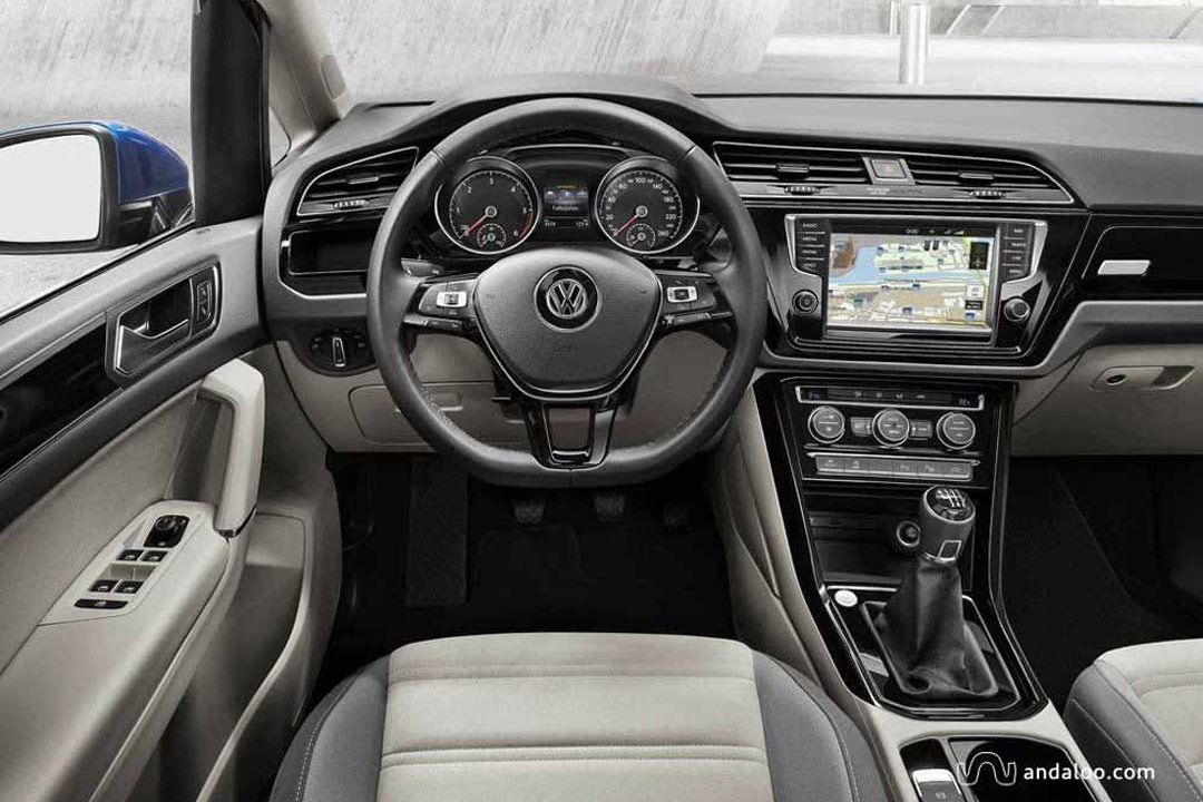 https://www.wandaloo.com/files/Voiture-Neuve/volkswagen/Volkswagen-Touran-2016-Neuve-Maroc-02.jpg