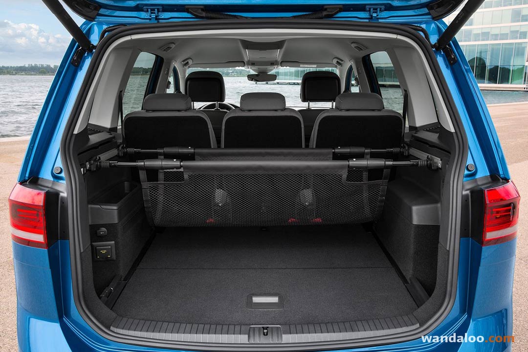 https://www.wandaloo.com/files/Voiture-Neuve/volkswagen/Volkswagen-Touran-2016-Neuve-Maroc-17.jpg