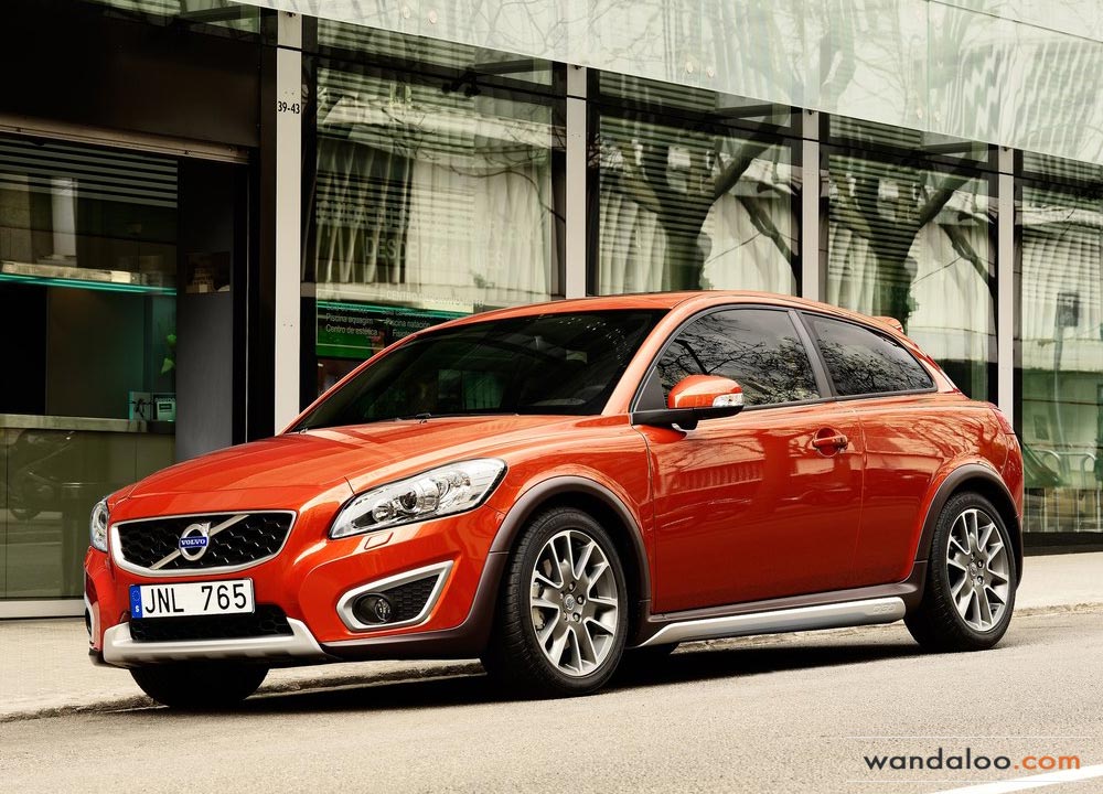 https://www.wandaloo.com/files/Voiture-Neuve/volvo/Volvo-C30-Neuve-Maroc-02.jpg