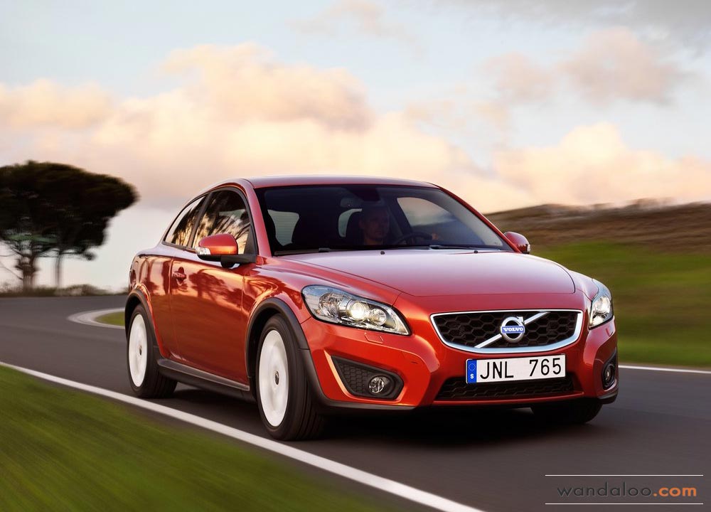 https://www.wandaloo.com/files/Voiture-Neuve/volvo/Volvo-C30-Neuve-Maroc-05.jpg