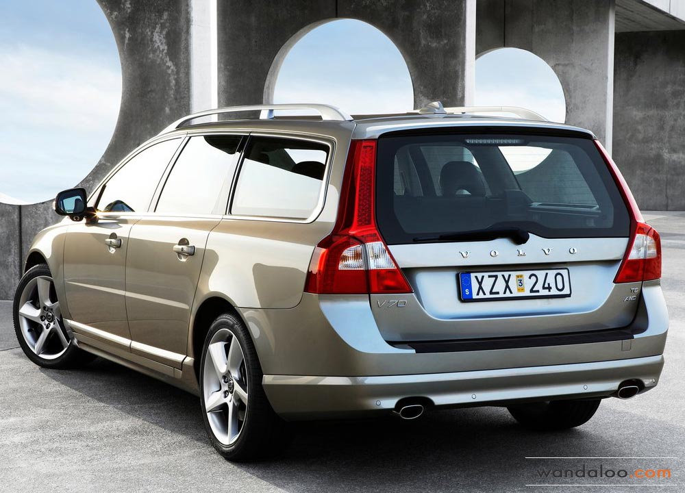 https://www.wandaloo.com/files/Voiture-Neuve/volvo/Volvo-V70-Neuve-Maroc-06.jpg