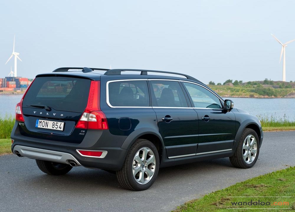 https://www.wandaloo.com/files/Voiture-Neuve/volvo/Volvo-XC70-Neuve-Maroc-08.jpg