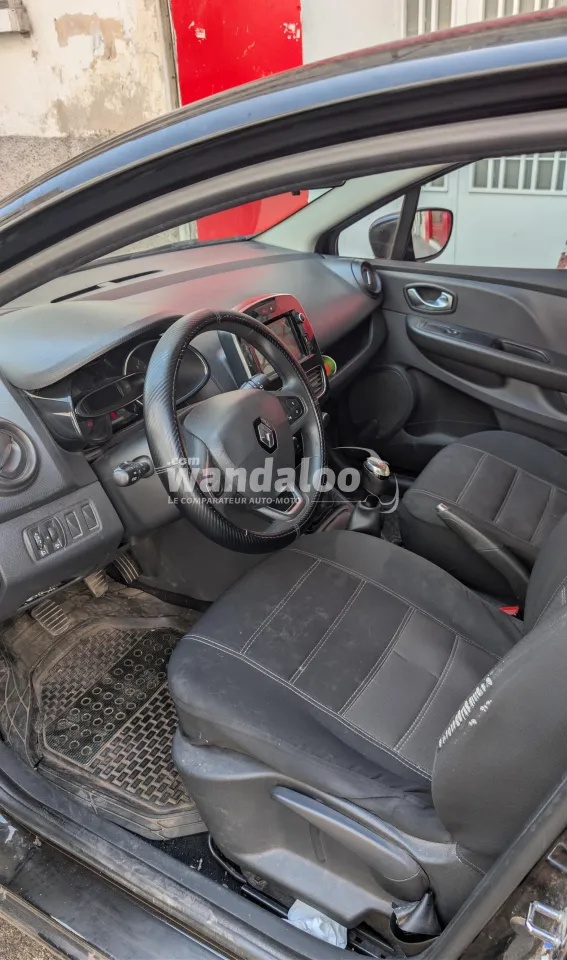 https://www.wandaloo.com/files/Voiture-Occasion/2026/08/renault-clio-44826-c1fe.webp