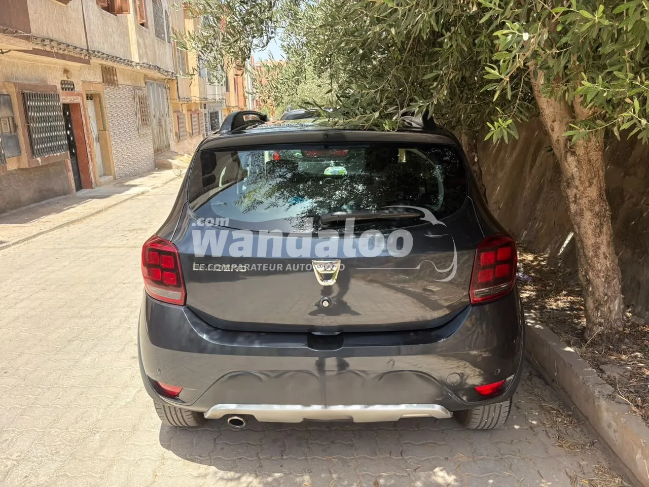 https://www.wandaloo.com/files/Voiture-Occasion/2026/09/dacia-sandero-stepwa-44893-0ff7.webp
