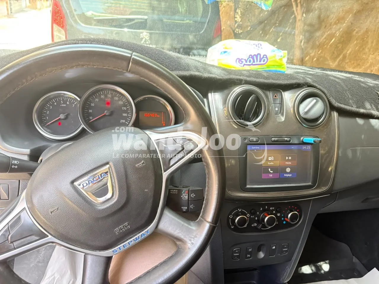 https://www.wandaloo.com/files/Voiture-Occasion/2026/09/dacia-sandero-stepwa-44893-57cf.webp