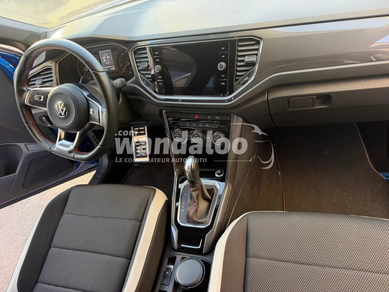 https://www.wandaloo.com/files/Voiture-Occasion/2026/09/volkswagen-t-roc-44849-caf5.webp